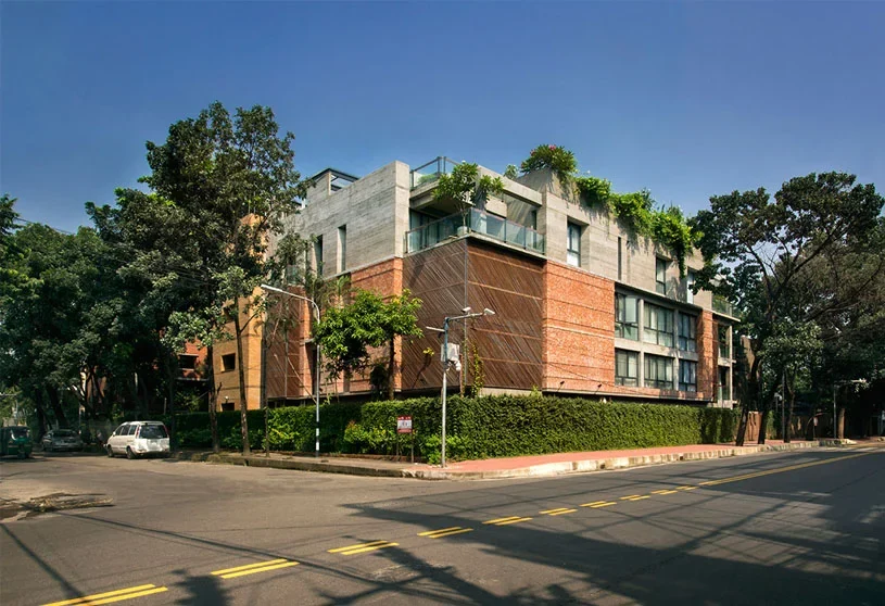 Gulshan Pride residence on a tree-lined street corner in North Gulshan, Dhaka